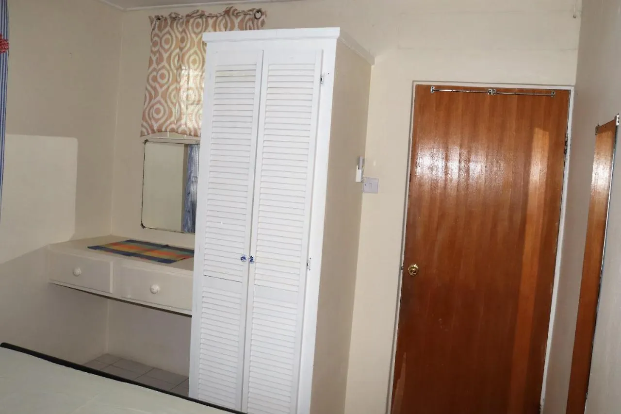 Holiday home Dover Beach House Christ Church